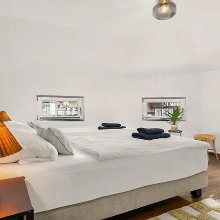 Lighthouse - Perfekt Fuer Gruppen - 2 Whg - Zentral - Ps5 & Switch Rotenburg an der Fulda