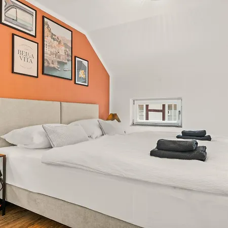 Dom wakacyjny Lighthouse - Perfekt Fuer Gruppen - 2 Whg - Zentral - Ps5 & Switch