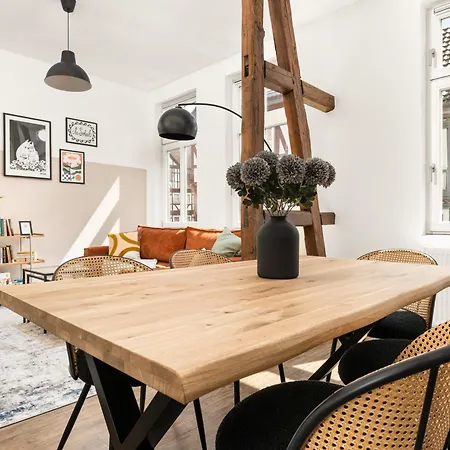 Dom wakacyjny Lighthouse - Perfekt Fuer Gruppen - 2 Whg - Zentral - Ps5 & Switch *