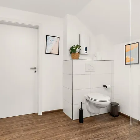 Dom wakacyjny Lighthouse - Perfekt Fuer Gruppen - 2 Whg - Zentral - Ps5 & Switch